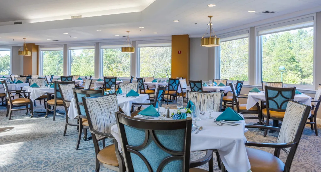 Laurel Circle clubhouse interior dining room